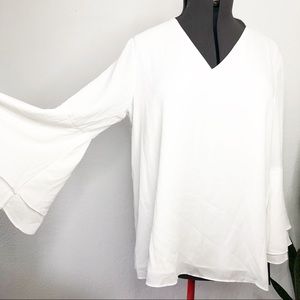 NWT Alfani Poet Bell Sleeve White Blouse